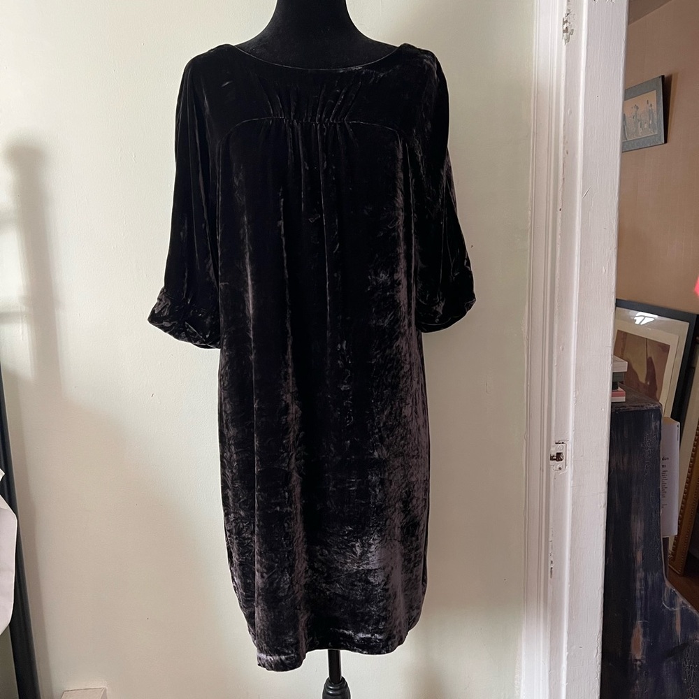 Elegant Black Velvet Dress